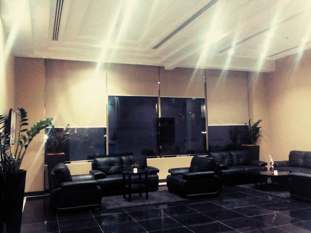 Belle Tower Apartments Manama Extérieur photo