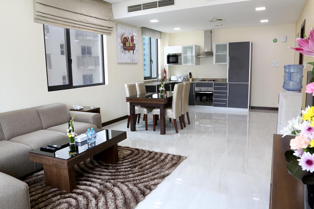 Belle Tower Apartments Manama Extérieur photo